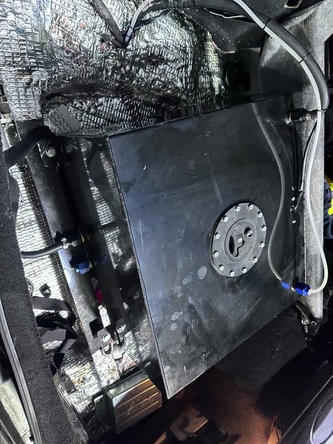 Mitsubishi-starion-1987-silver-3