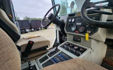 Mobil-sweeper-left-amp-right-hand-drive-diesel-1995-white-16