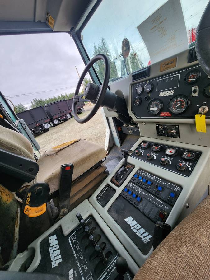 Mobil-sweeper-left-amp-right-hand-drive-diesel-1995-white-17