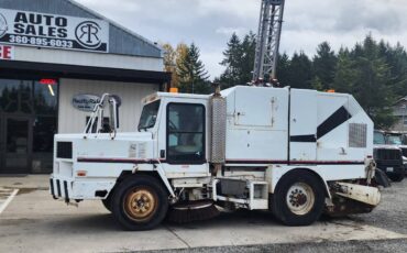 Mobil-sweeper-left-amp-right-hand-drive-diesel-1995-white