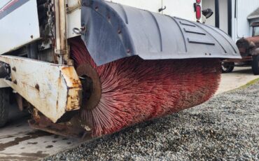 Mobil-sweeper-left-amp-right-hand-drive-diesel-1995-white-8