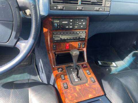 More-ads-by-this-seller-1991-white-7