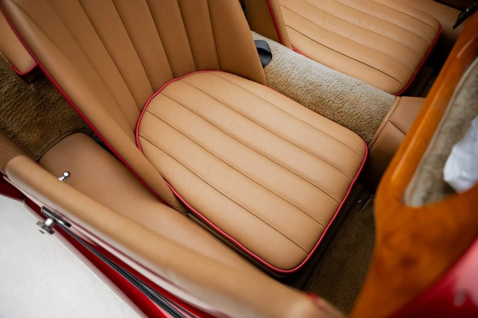 Morgan-Plus-Four-1966-Convertible-31