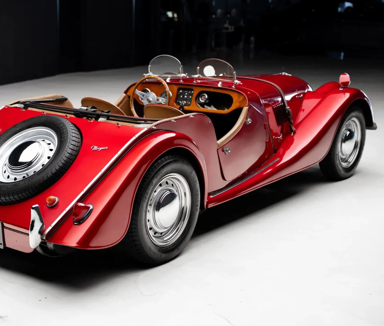 Morgan-Plus-Four-1966-Convertible-4