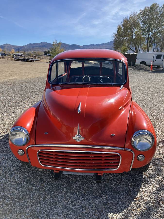 Morris-custom-1959-orange-2