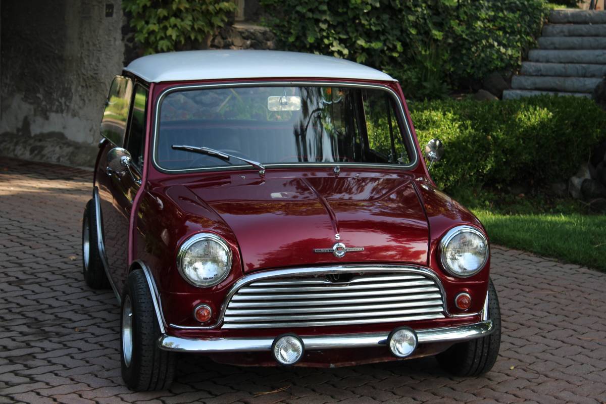 Morris-mini-cooper-s-1966-red-17