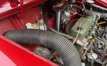 Morris-mini-traveler-mkii-1967-red-13