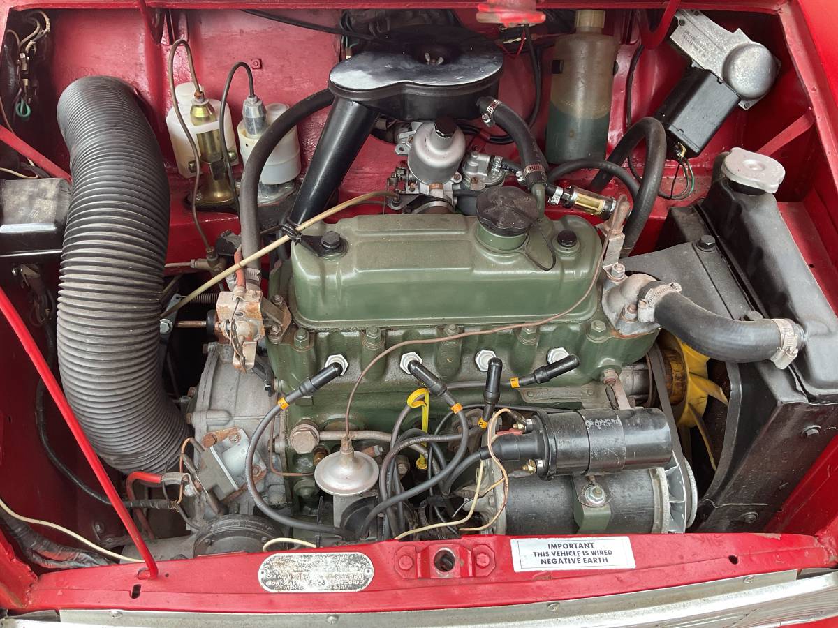 Morris-mini-traveler-mkii-1967-red-14