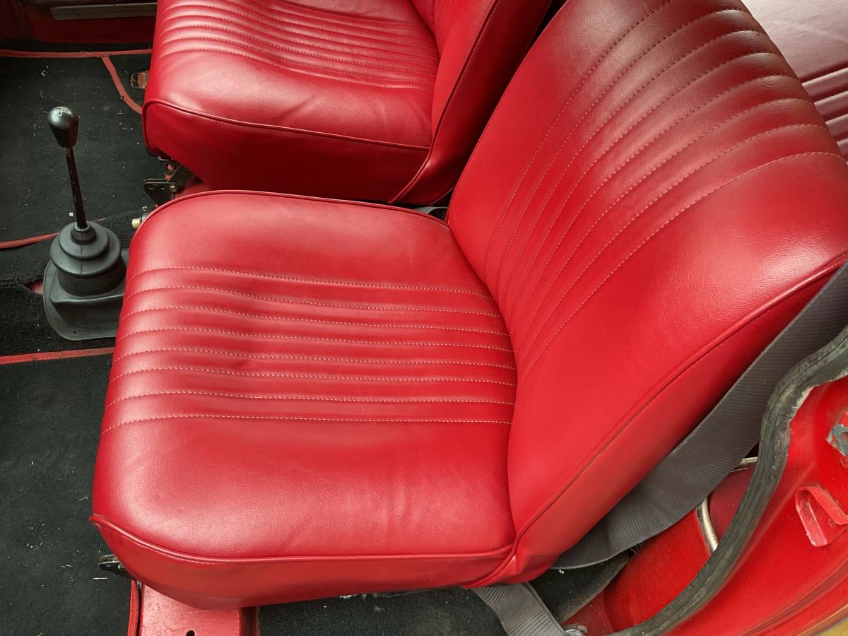 Morris-mini-traveler-mkii-1967-red-8