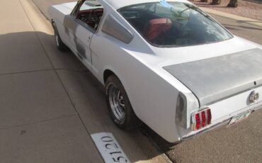 Mustang-fastback-1965