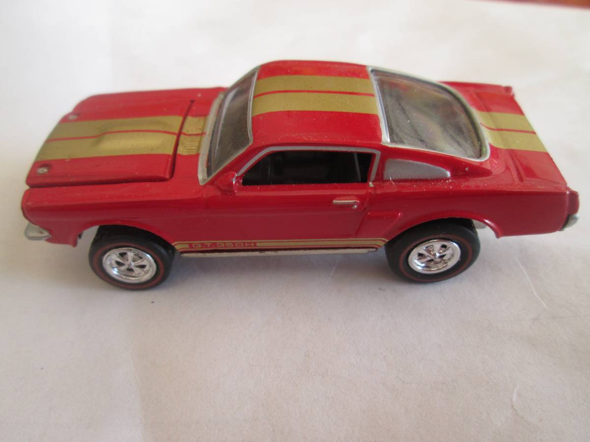 Mustang-fastback-1965-9