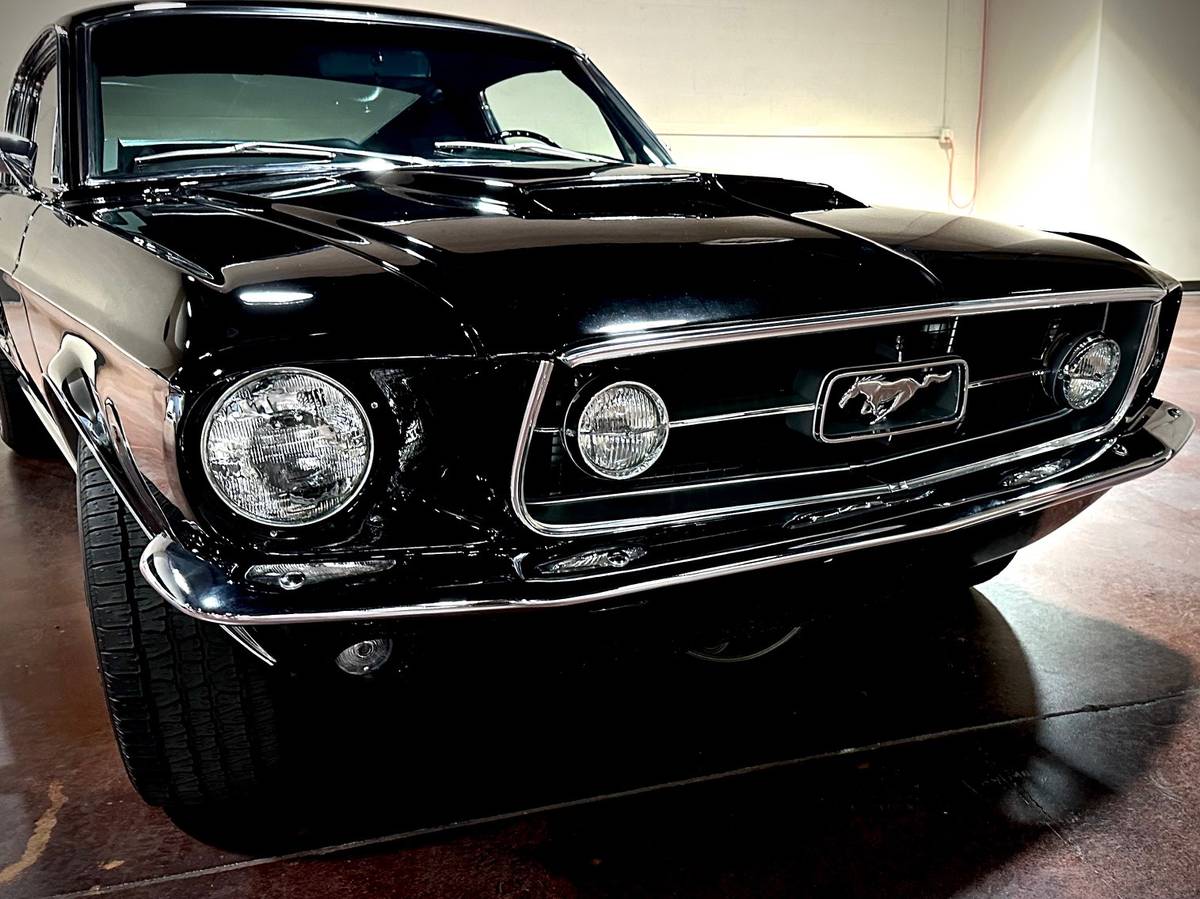 Mustang-fastback-22-1967-20