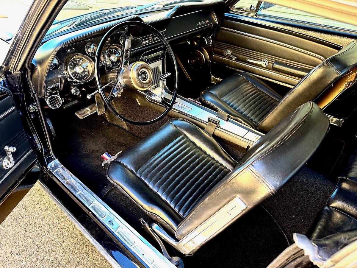 Mustang-fastback-22-1967-7