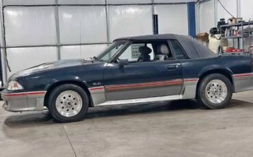 Mustangs-gt-convertible-1988-blue
