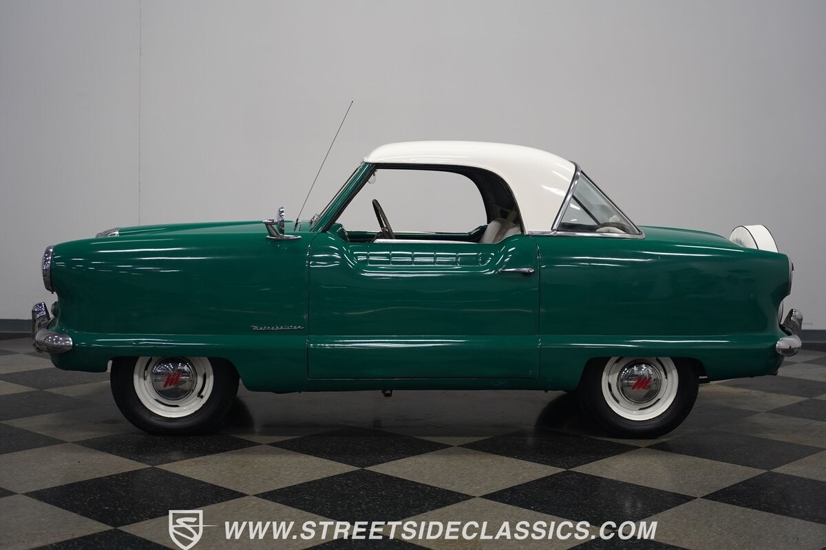 Nash-Metropolitan-1954-Coupe-2