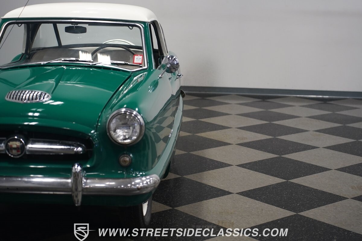 Nash-Metropolitan-1954-Coupe-23