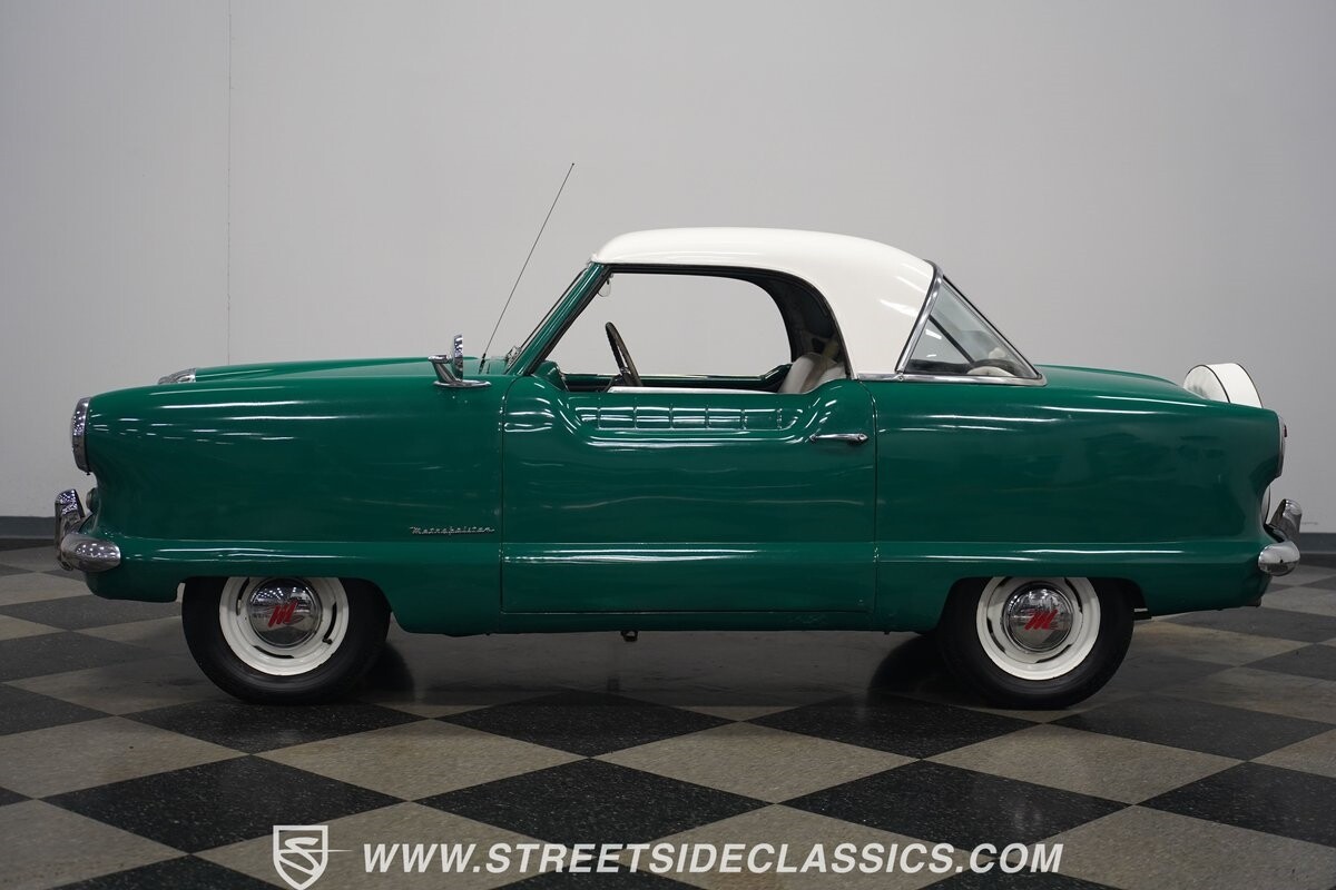Nash-Metropolitan-1954-Coupe-8
