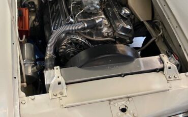 Nash-metropolitan-1957-white-4