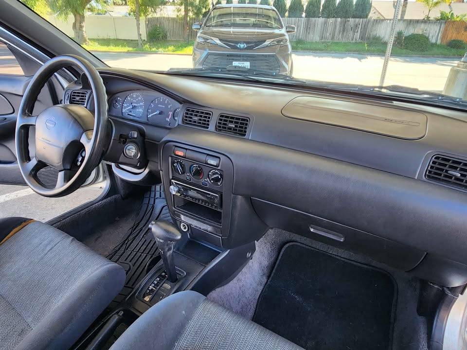 Nissan-200sx-1996-silver-9