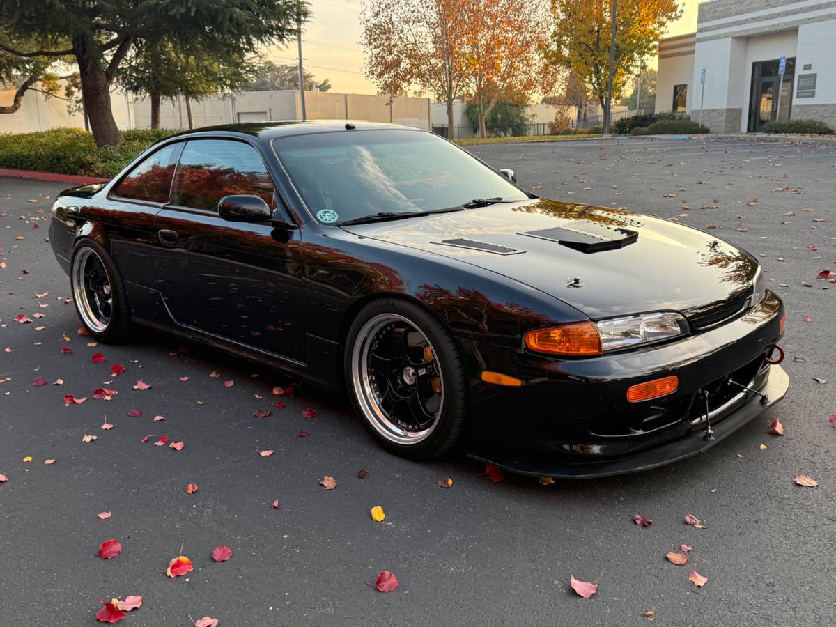 Nissan-240sx-1995-black-19