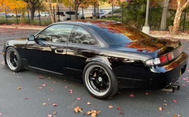 Nissan-240sx-1995-black-3