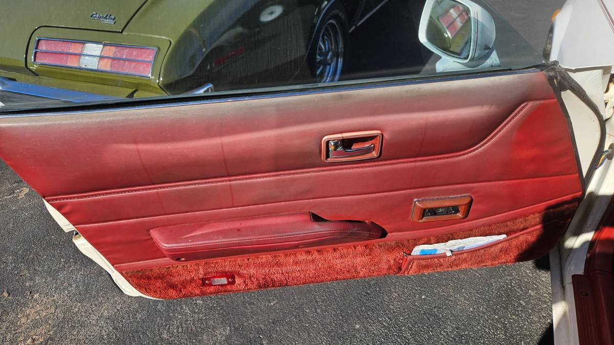 Nissan-280-zx-1983-5