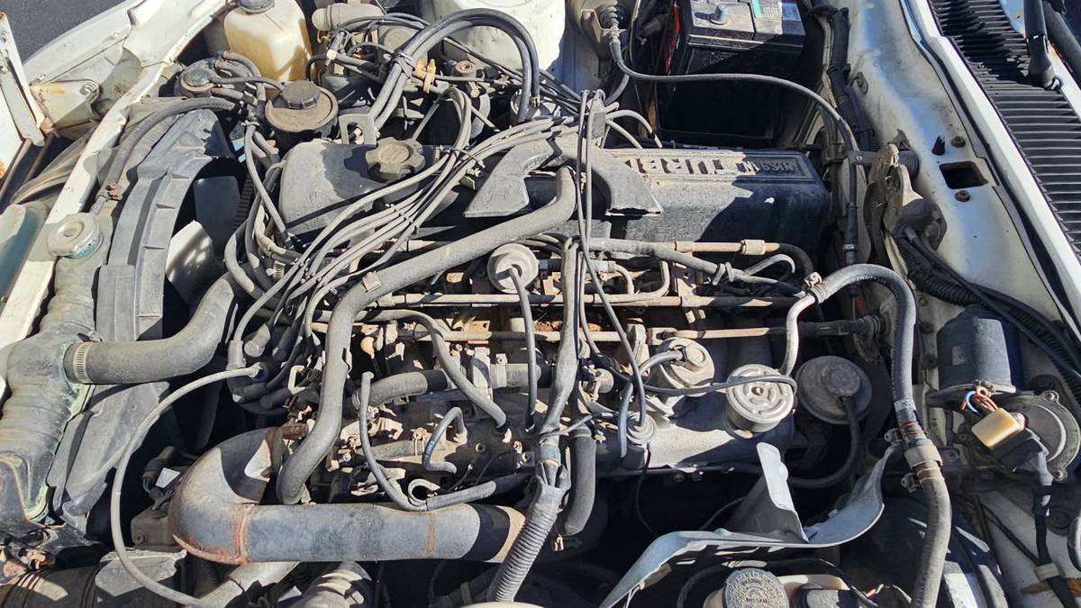 Nissan-280-zx-1983-9