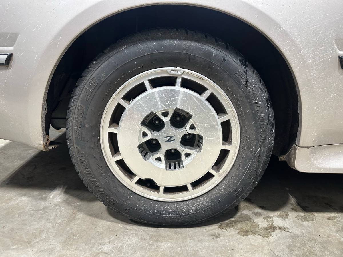 Nissan-300zx-1986-brown-10