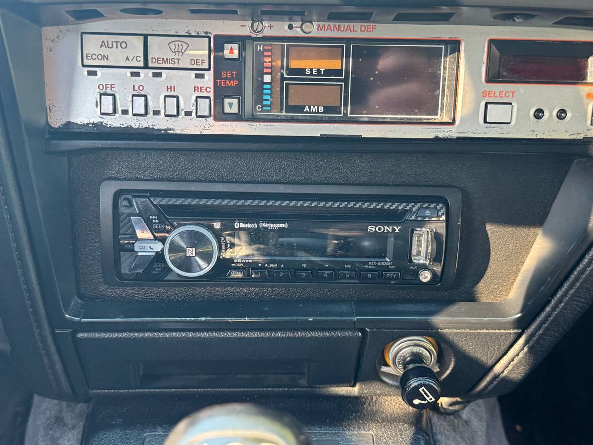 Nissan-300zx-1987-red-12