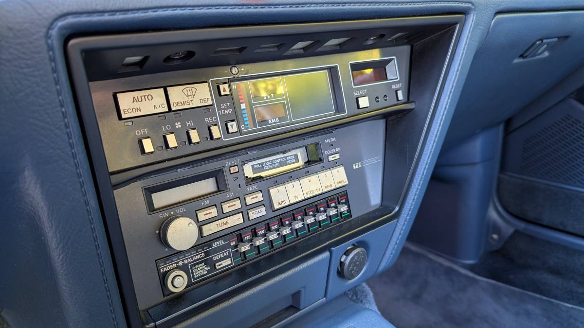 Nissan-300zx-1989-18