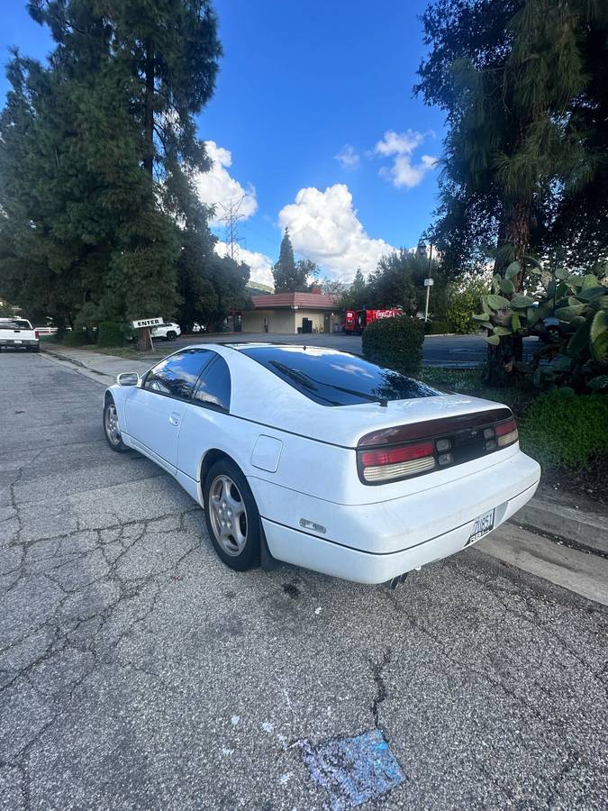 Nissan-300zx-1992-4