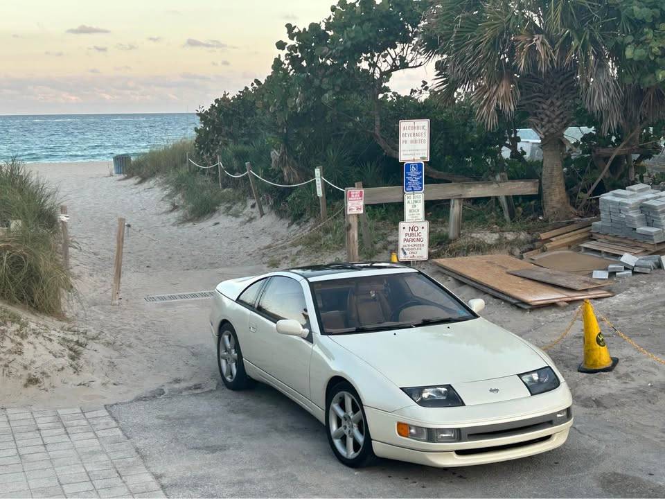 Nissan-300zx-1994-white-1