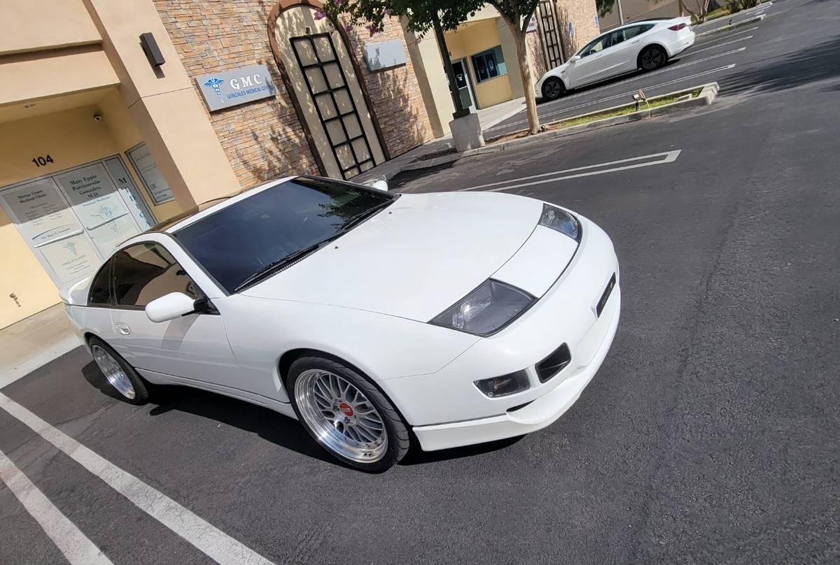Nissan-300zx-twin-turbo-1991-white-5