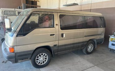 Nissan-caravan-homy-diesel-1990-grey-5