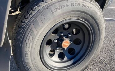 Nissan-d21-1993-black-3