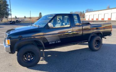 Nissan-d21-1993-black