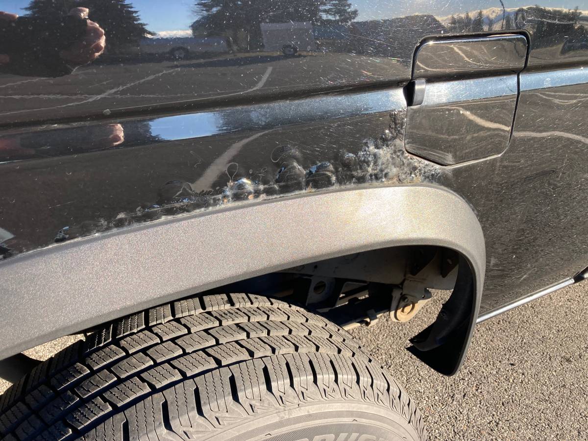 Nissan-d21-1993-black-4