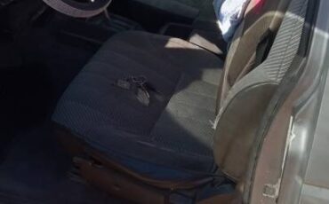 Nissan-d21-hardbody-1989-grey-2