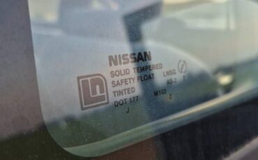 Nissan-d21-hardbody-1993-silver-5