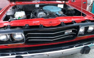 Nissan-datsun-1976