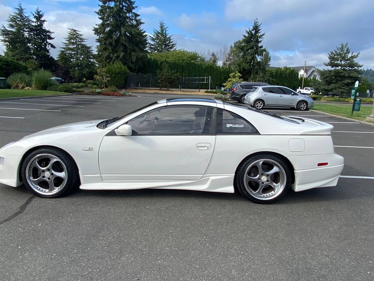 Nissan-fairlady-z-1990-white-9