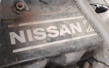 Nissan-hardbody-pickup-1983-blue-1