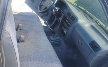 Nissan-hardbody-pickup-1994-grey-1