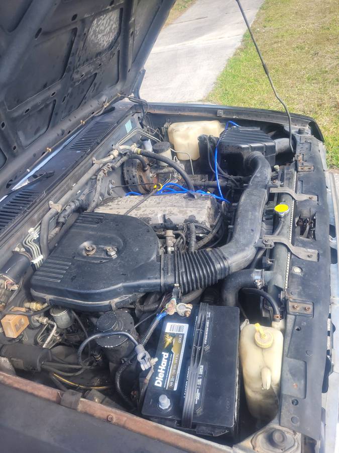 Nissan-hardbody-pickup-1994-grey