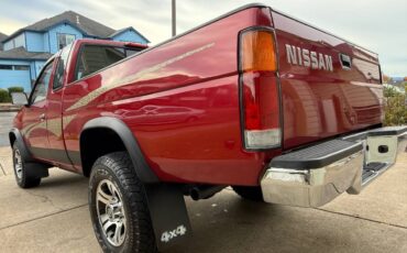 Nissan-hardbody-pickup-1996-16