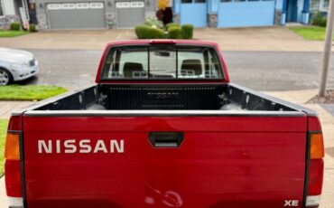 Nissan-hardbody-pickup-1996-7