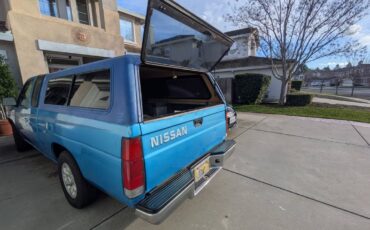 Nissan-hardbody-pickup-1996-custom-1