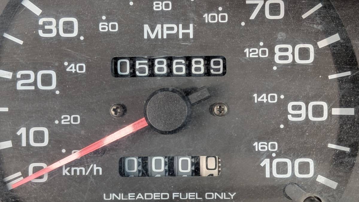 Nissan-hardbody-pickup-1996-custom-9