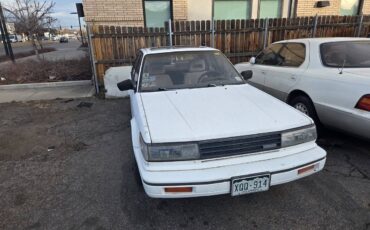 Nissan-maxima-1987-1