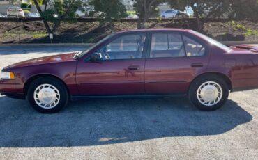 Nissan-maxima-se-1991-custom-12